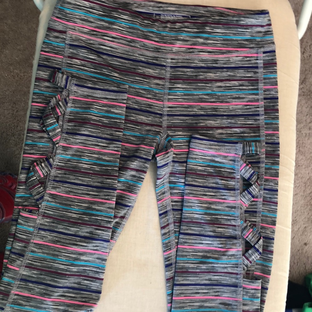COLORED LEGGINGS WITH ANKLE DESIGN!!! NEVER WORN!